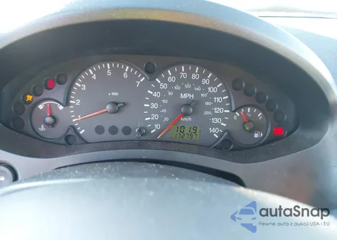 2005 Ford Focus Zx3 z USA, uszkodzony, nr VIN 3FAFP31N15R148723